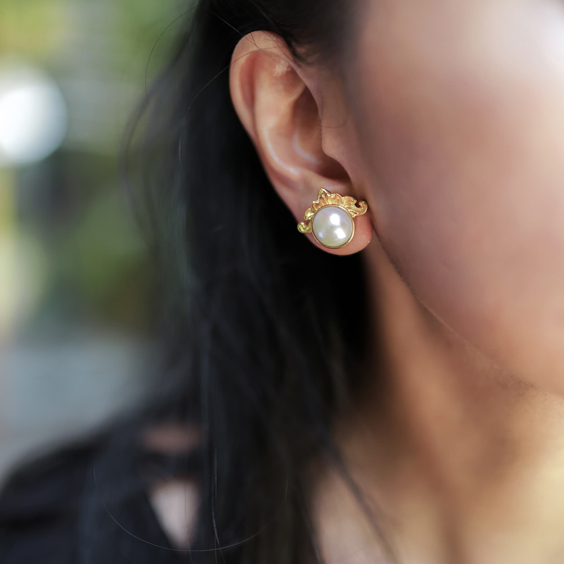 Danayu Earrings Gold 2