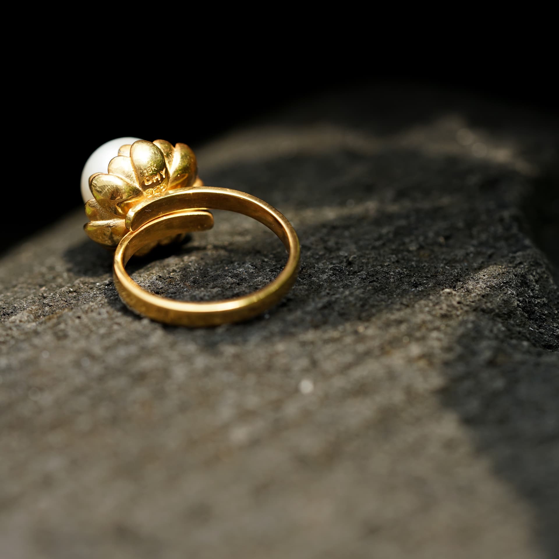 Blooming Lotus Ring Gold 2