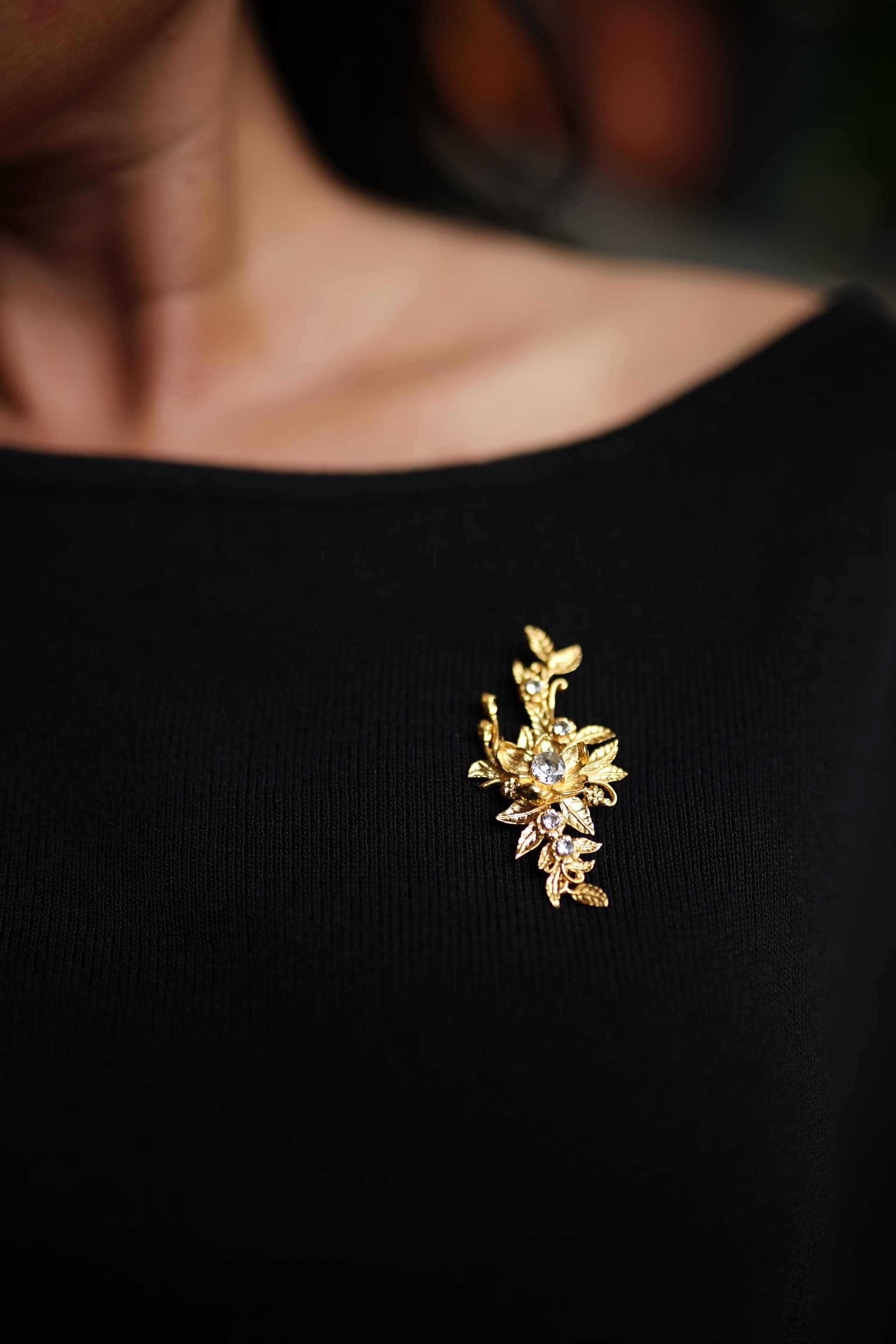 Puspa Broochs Gold 3